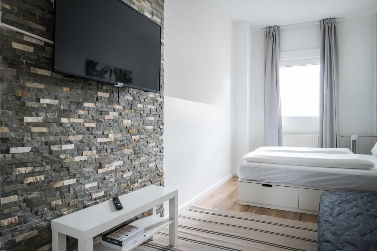 Spacious Apartment In Berlin Mitte For 6 외부 사진