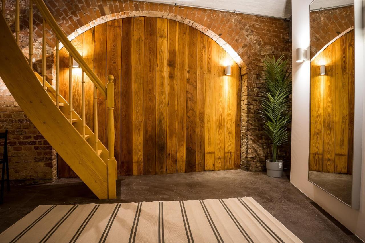 Spacious Apartment In Berlin Mitte For 6 외부 사진